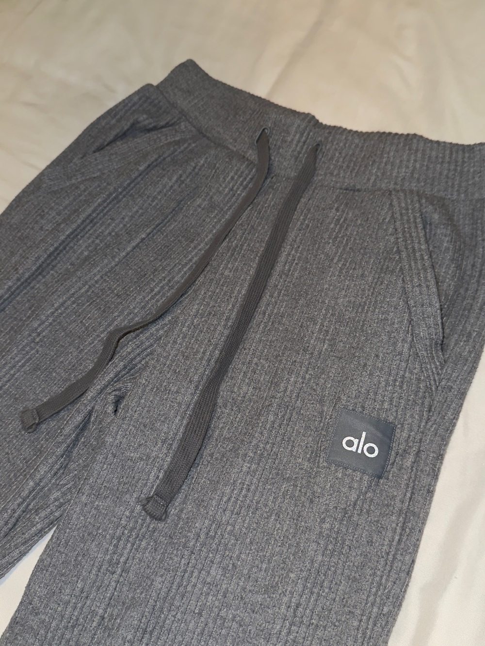 Alo Yoga Grey Joggers - Picture 2 of 6